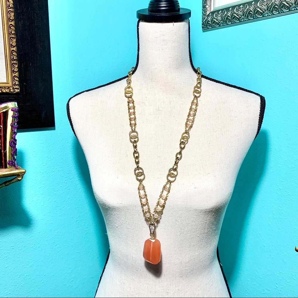 Pendant necklace
